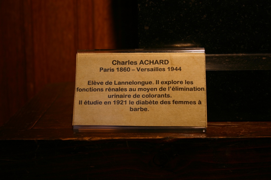 Émile Charles Achard's bust, Musée d'Histoire de la Médecine, Paris (3).JPG
